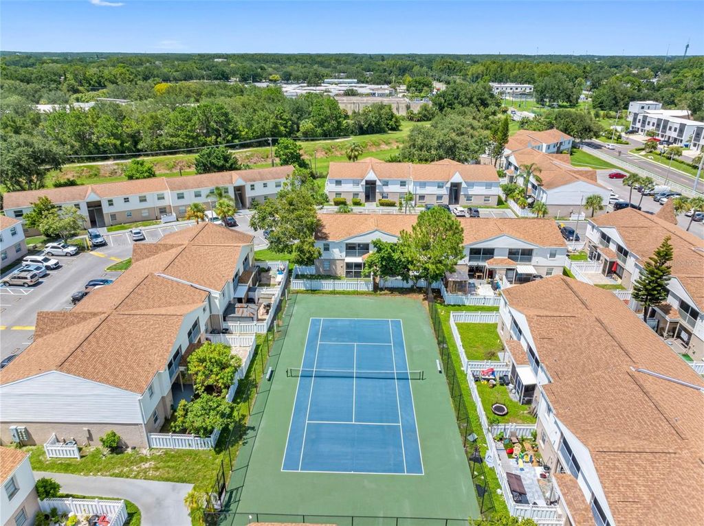 Image 28 of property listing at 7210 N MANHATTAN AVENUE 1813, Tampa, FL 33614