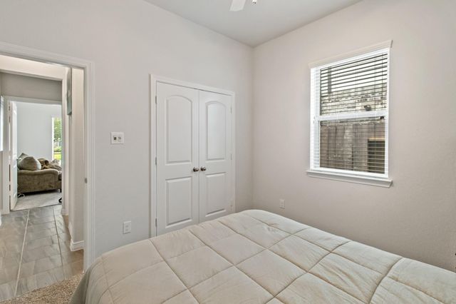 8735 Morris Woods Drive, Missouri City, TX 77459