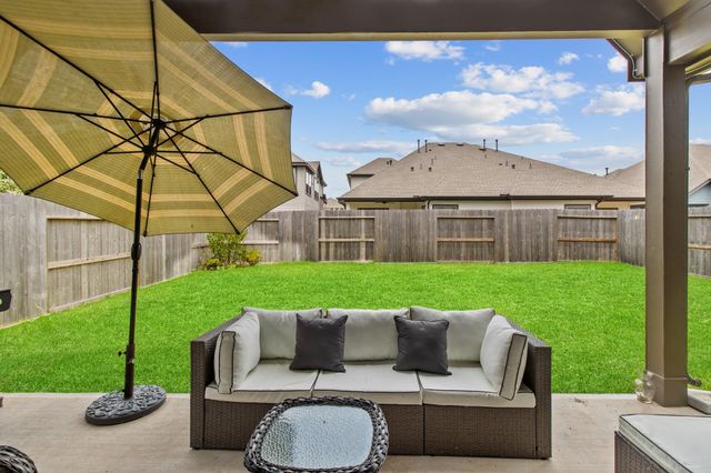 8735 Morris Woods Drive, Missouri City, TX 77459