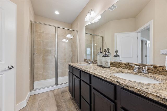 457 High Tech DR 7F, Georgetown, TX 78626