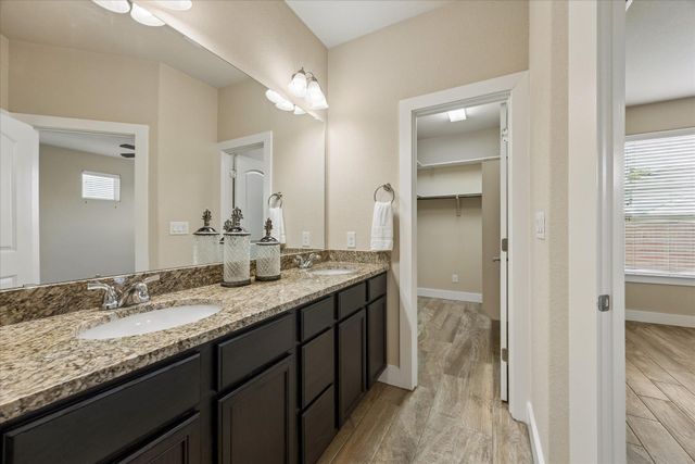 457 High Tech DR 7F, Georgetown, TX 78626
