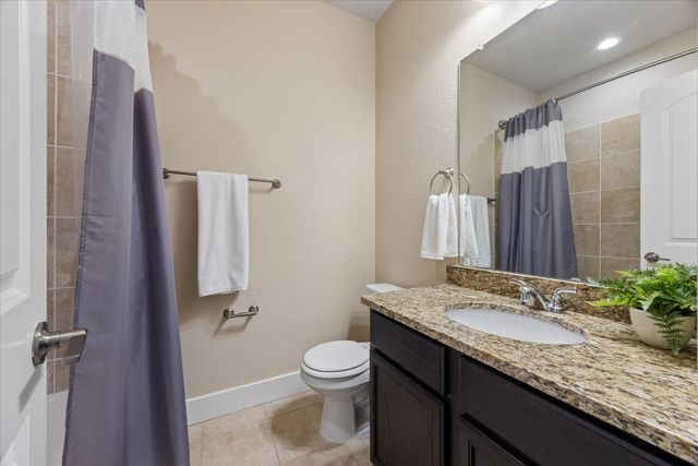457 High Tech DR 7F, Georgetown, TX 78626