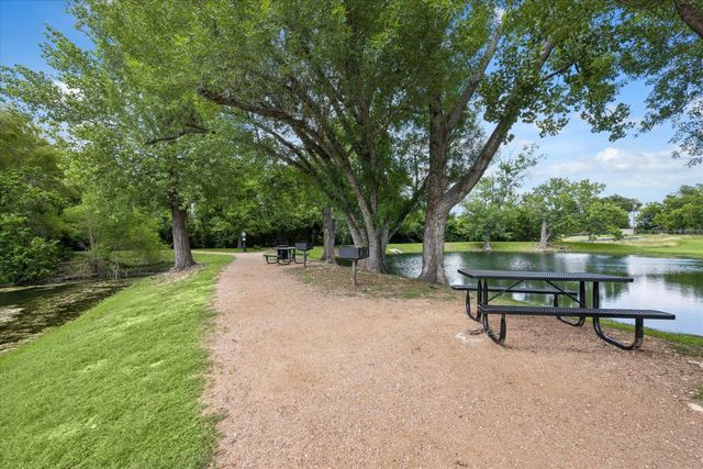 457 High Tech DR 7F, Georgetown, TX 78626