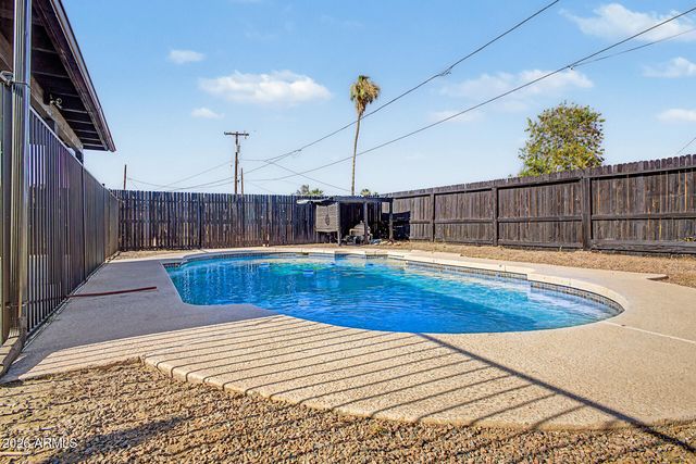 1351 N 39TH Avenue, Phoenix, AZ 85009