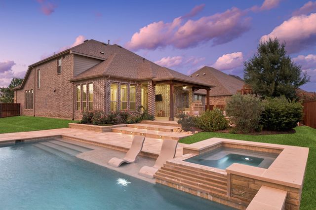 1100 Broadmoor Way, Roanoke, TX 76262