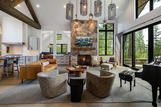 377 James McIver, Truckee, CA 96161