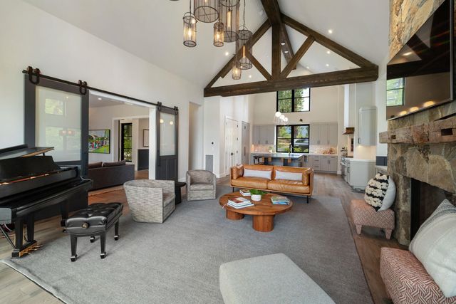 377 James McIver, Truckee, CA 96161