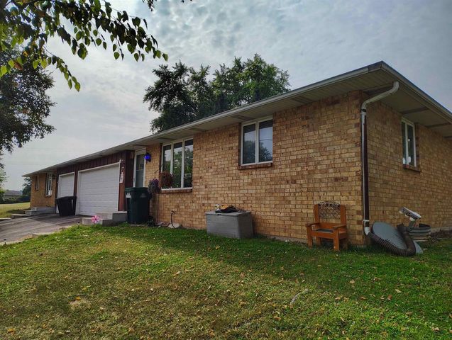 801 HILLCREST HEIGHTS, Green Bay, WI 54313