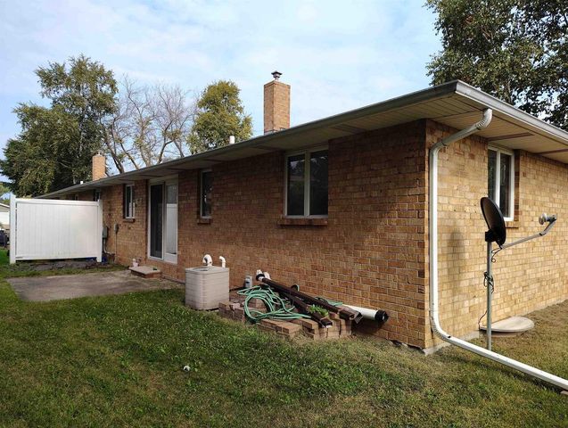 801 HILLCREST HEIGHTS, Green Bay, WI 54313