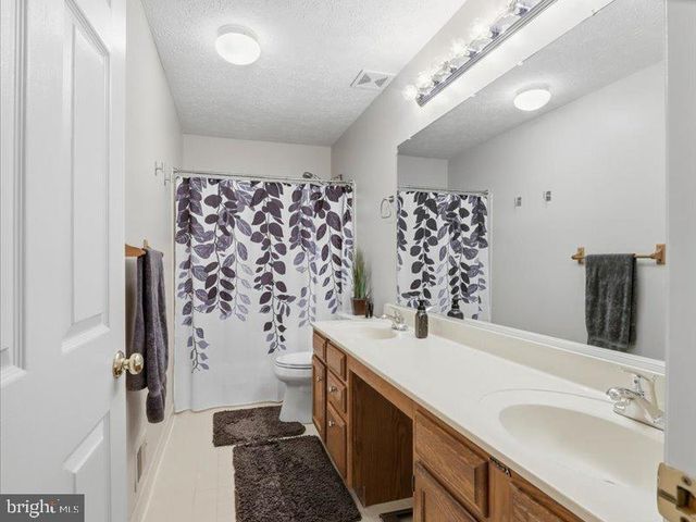 213 BRISTOL DOWNS DR, Gaithersburg, MD 20877