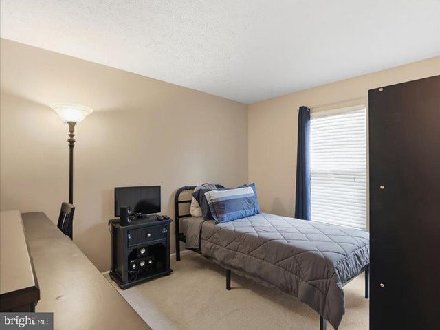 213 BRISTOL DOWNS DR, Gaithersburg, MD 20877