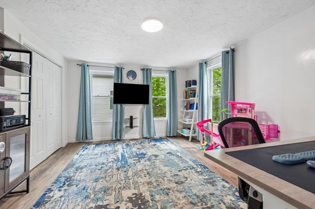 23 Belmont St, Abington, MA 02351