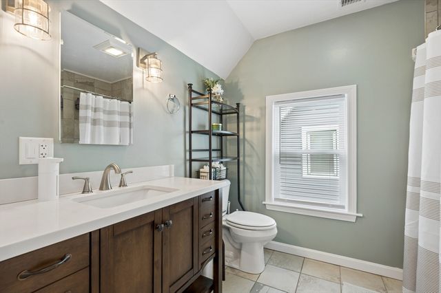 23 Belmont St, Abington, MA 02351