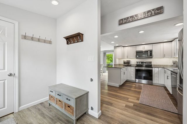 23 Belmont St, Abington, MA 02351