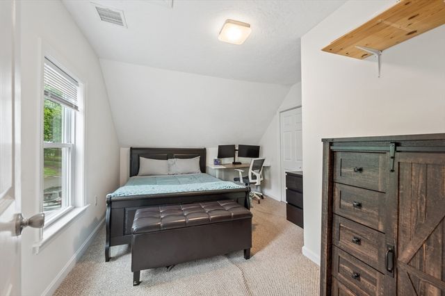 23 Belmont St, Abington, MA 02351