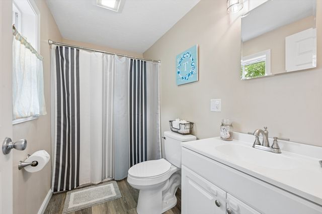 23 Belmont St, Abington, MA 02351