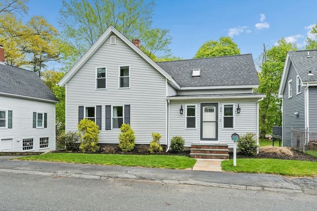 23 Belmont St, Abington, MA 02351
