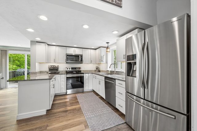 23 Belmont St, Abington, MA 02351