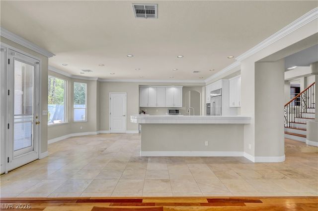 8816 Montagna Drive, Las Vegas, NV 89134