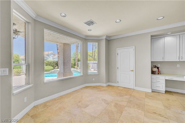 8816 Montagna Drive, Las Vegas, NV 89134