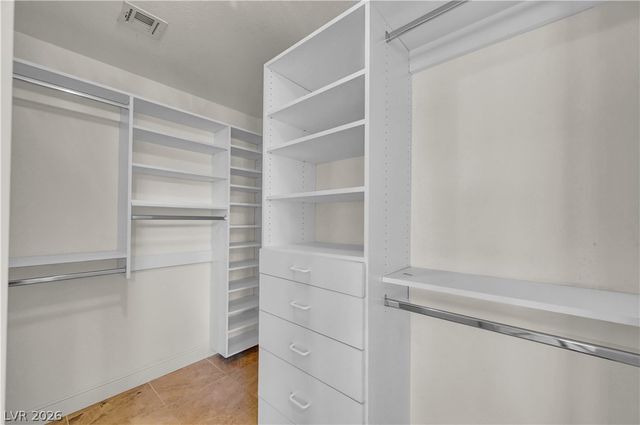 8816 Montagna Drive, Las Vegas, NV 89134