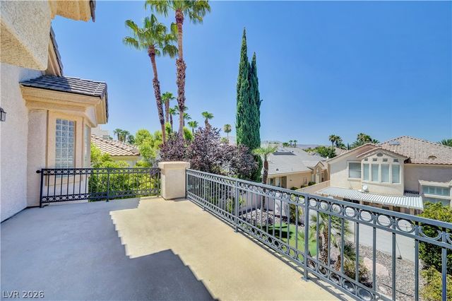 8816 Montagna Drive, Las Vegas, NV 89134