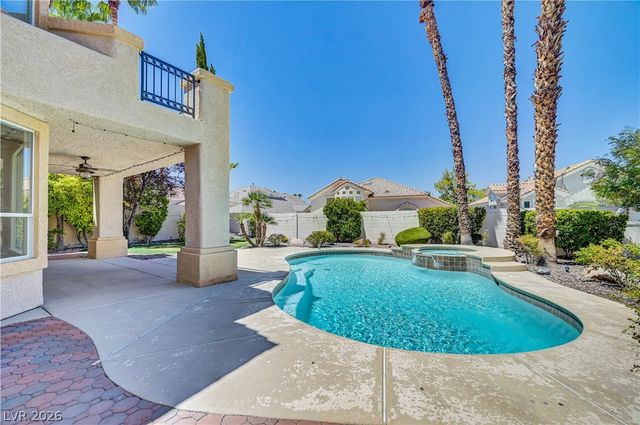 8816 Montagna Drive, Las Vegas, NV 89134
