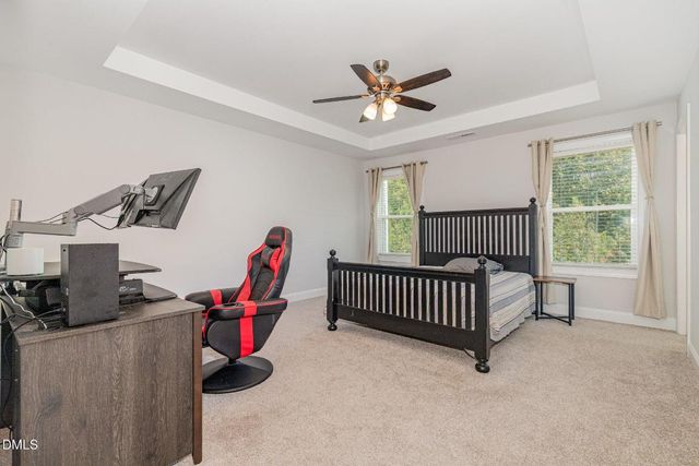 500 Barrington Row Avenue, Zebulon, NC 27597