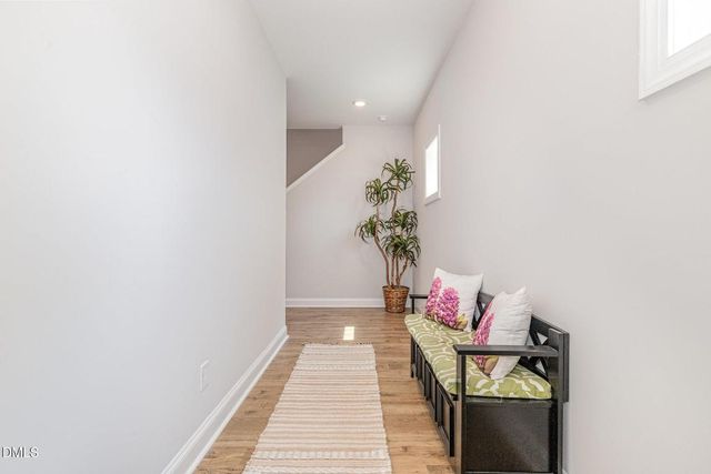 500 Barrington Row Avenue, Zebulon, NC 27597