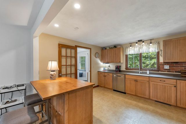 41 Haywagon Road, Gilford, NH 03249
