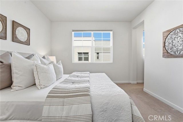 136 Acamar, Irvine, CA 92618