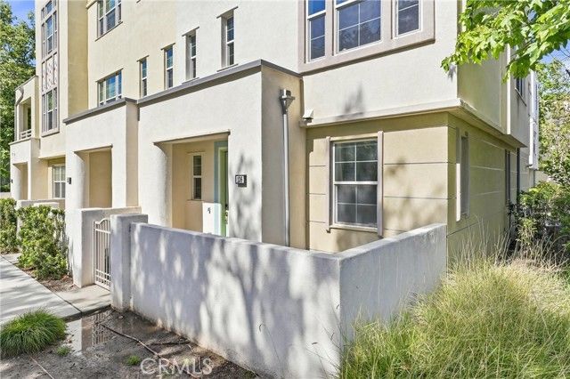 136 Acamar, Irvine, CA 92618