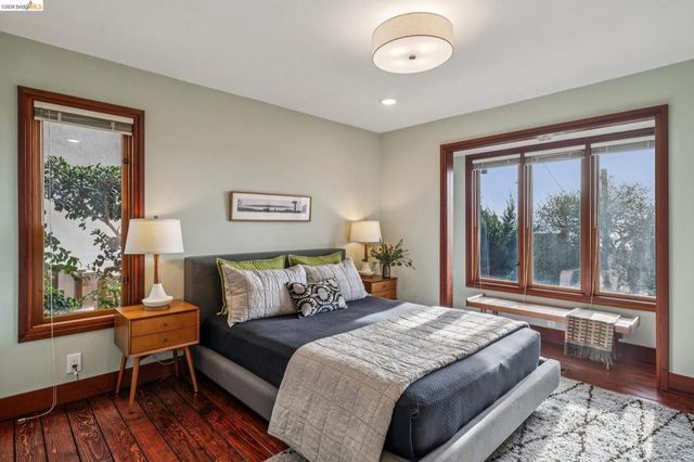 249 Trinity Ave, Kensington, CA 94708