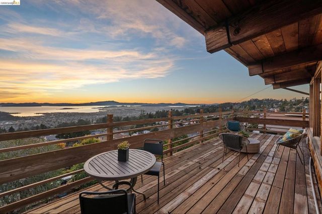 249 Trinity Ave, Kensington, CA 94708