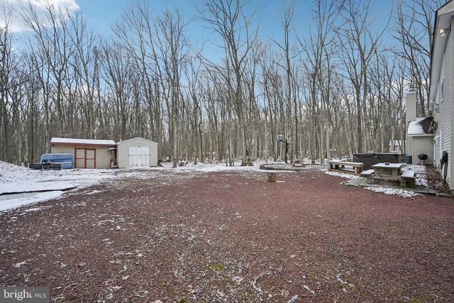 244 TENAWA RD, Albrightsville, PA 18210