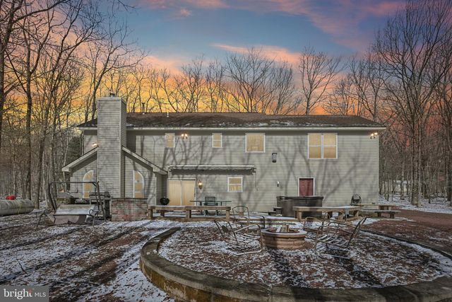 244 TENAWA RD, Albrightsville, PA 18210