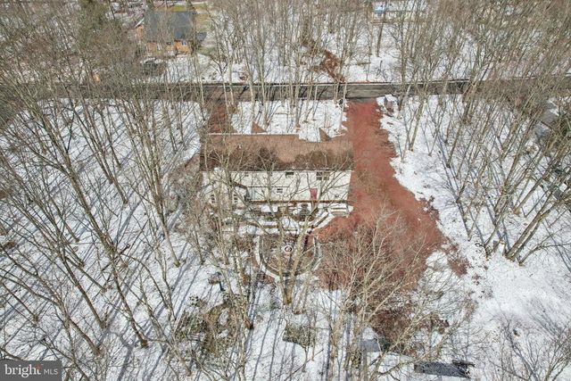 244 TENAWA RD, Albrightsville, PA 18210