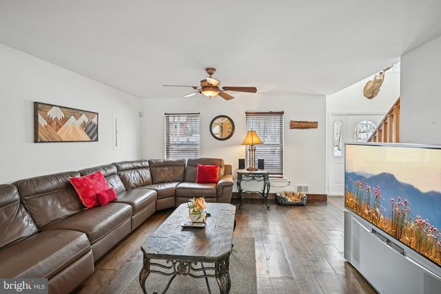 244 TENAWA RD, Albrightsville, PA 18210