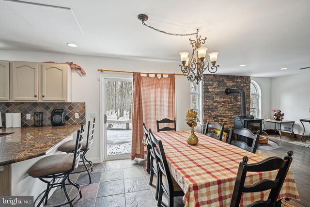 244 TENAWA RD, Albrightsville, PA 18210