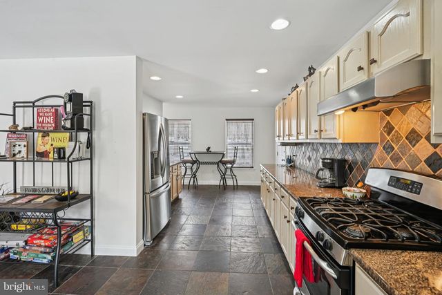 244 TENAWA RD, Albrightsville, PA 18210