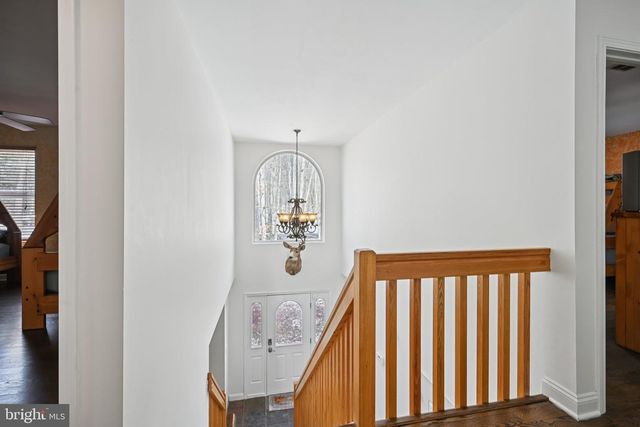 244 TENAWA RD, Albrightsville, PA 18210