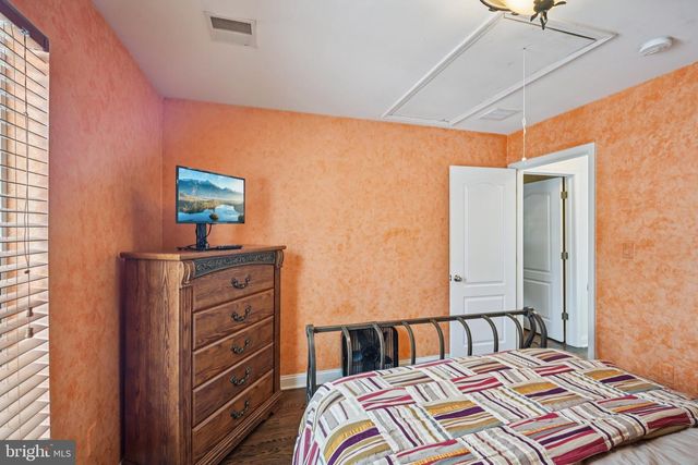 244 TENAWA RD, Albrightsville, PA 18210