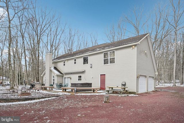244 TENAWA RD, Albrightsville, PA 18210