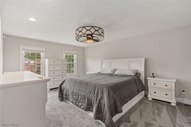 9067 NW Bletchley Avenue NW, North Canton, OH 44720