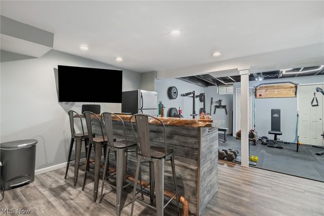 9067 NW Bletchley Avenue NW, North Canton, OH 44720
