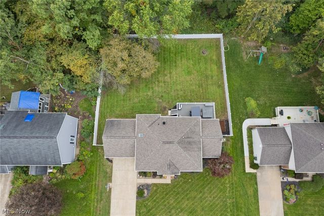 9067 NW Bletchley Avenue NW, North Canton, OH 44720