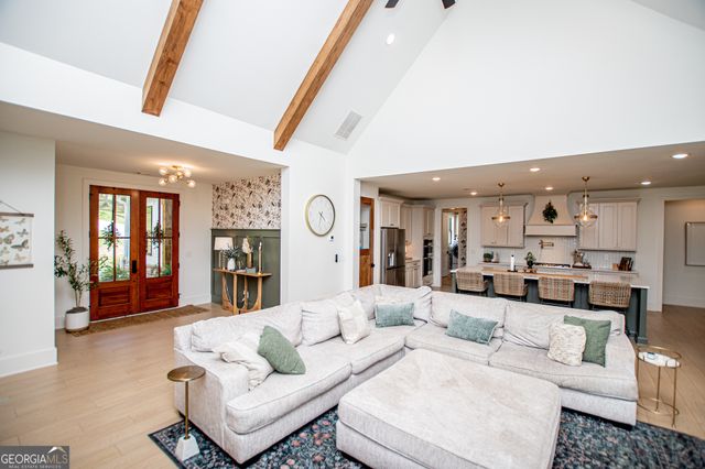 1800 Hutcheson Ferry Road, Whitesburg, GA 30185