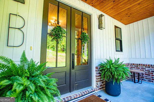 1800 Hutcheson Ferry Road, Whitesburg, GA 30185