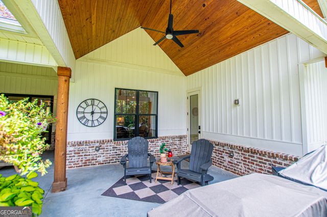 1800 Hutcheson Ferry Road, Whitesburg, GA 30185