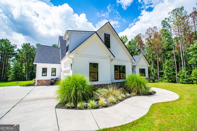 1800 Hutcheson Ferry Road, Whitesburg, GA 30185